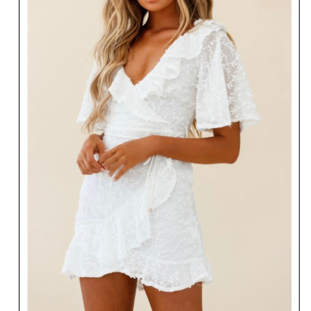 Selfie Leslie White Dress